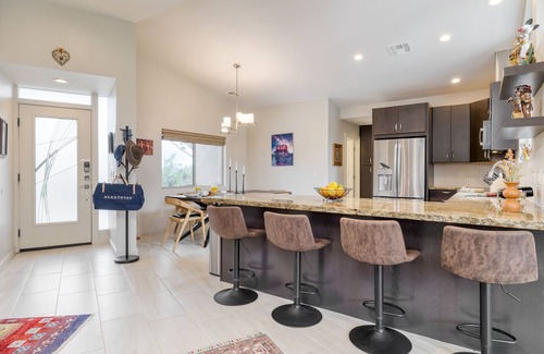 Uptown Sedona Casa | The Viewpoint by AvantStay | Luxe Home + Spa/Views