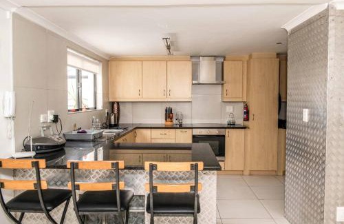 Calypso Beach Casa | The Views - Oceanview Haven in Langebaan - 3 Levels of Luxury