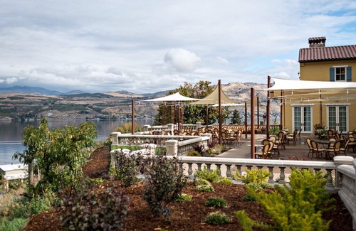 Ardenvoir Villa | La Villa en Siren Song Vineyard Estate and Winery
