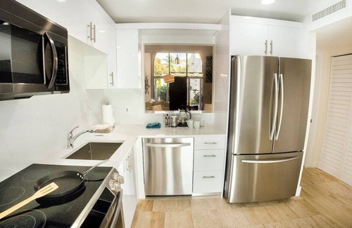 Miami Shores Casa | The Villa at St. James Place, unit e Luxury, Pet Friendly