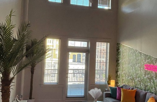 Atlantic Station Area Casa | The Villa @Atlantic Station + Views+ Shopping