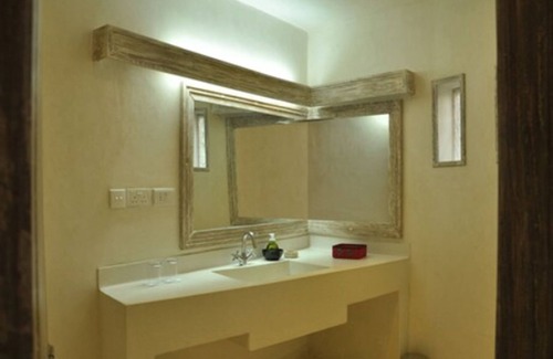 Diani Beach Hotel | The Villa Luxury Suites Hotel
