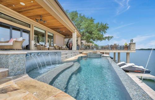 Horseshoe Bay West Casa | The Villa on Matern New Listing