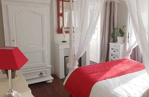 Arcachon Cama Y Desayuno | THE VILLA ROXANE OR THE CHARM OF YESTERYEAR
