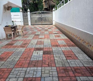 Santacruz West Casa | The Villaa Hotel