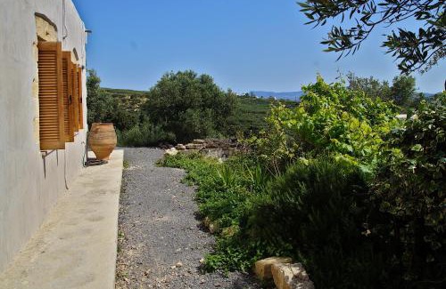Galouvas Casa | The Village Hideaway - Traditional Stone House