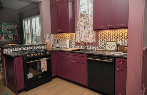 Wheatland Casa | The Village Jewel at Selah- 2 bed 2 bath Sleeps 5 - Close to OU Campus