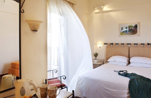 Hersonissos Centre Complejo | The Village Resort & Waterpark - All Inclusive
