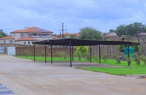 Phalaborwa Casa | The Village Retreat