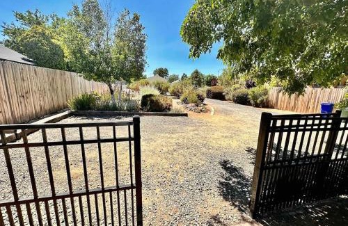 Prescott Casa | The Virginia Blue- Walk To Downtown Prescott