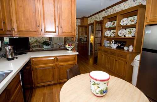 Glen Allen Cama Y Desayuno | The Virginia Cliffe Inn