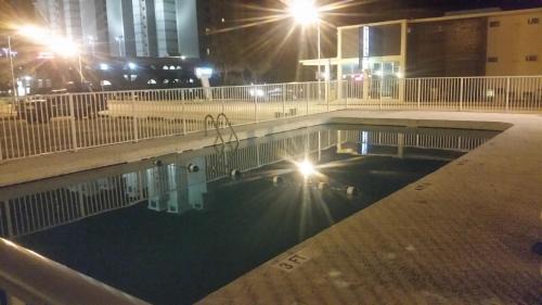 Myrtle Beach Hotel | The Virginian Motel