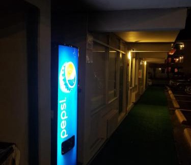 Myrtle Beach Hotel | The Virginian Motel