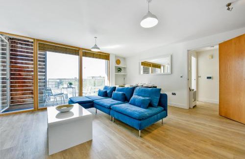 Central Milton Keynes Apartamento | The Vizion serviced apartments from Pincott Properties - free parking, private balcony, and WiFi