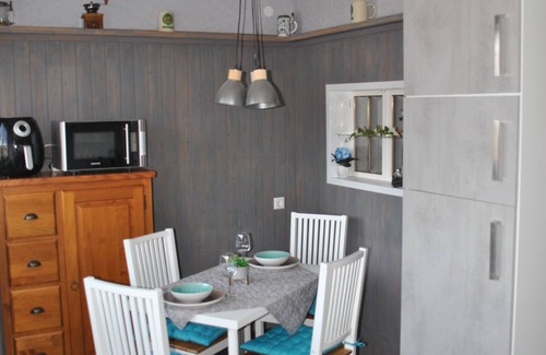 Hueckeswagen Apartamento | El "Vogelhaus" - instalador / agente y apartamento de vacaciones en Hückeswagen