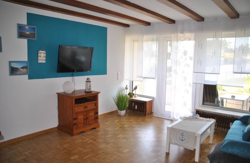 Hueckeswagen Apartamento | El "Vogelhaus" - instalador / agente y apartamento de vacaciones en Hückeswagen