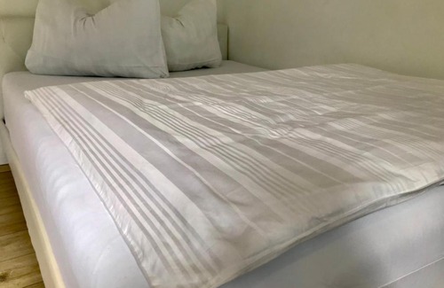 Dusseldorf-Reisholz Casa | The Vorbner Inn