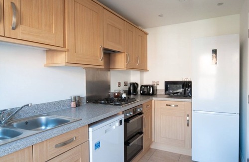 Alvaston Casa | The Voyager - 6 Beds, 3 Bedrooms, Great for Contractors