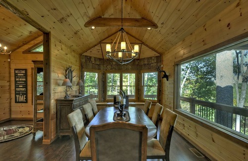 Ridges Over the Lake Cabina | The VUE Over Blue Ridge - Blue Ridge