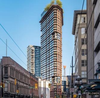 Gastown Apartamento | The W, Modernized 2 bedroom Downtown Highrise