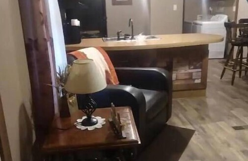 Mountain City Casa | The Wagon Wheel, cozy warm, and unique