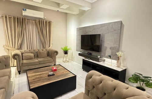 Bouvet Island Condominio | The Walnut: 1BHK Luxury Apt : Self Check-in