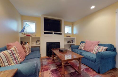 Nelscott Casa | The Warren at Olivia Beach