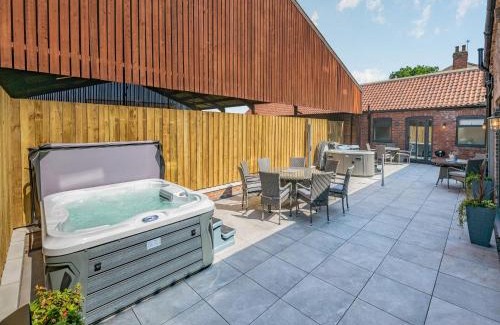 Arnold Casa | The Warren - Uk42858