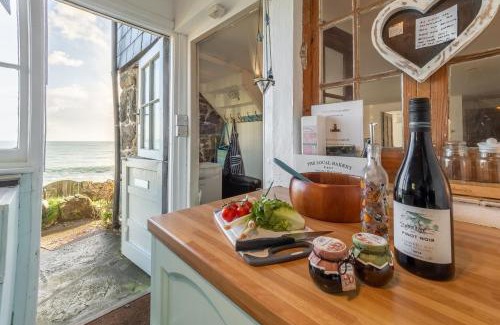 Coverack Casa | The Watch House