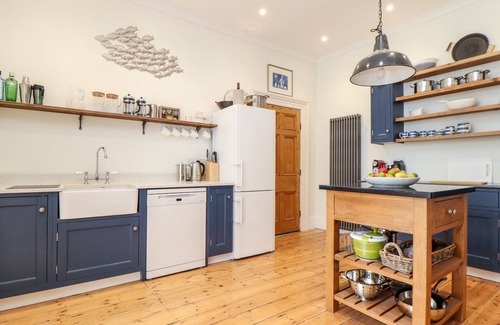 Mylor Churchtown Cabaña | The Water House