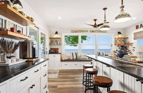 Tolchester Beach Casa | The Waterfront Retreat- *With Sauna and Hot Tub!*
