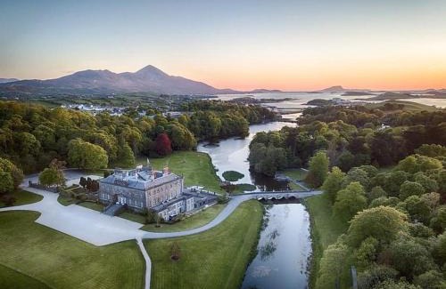 Westport Casa | The Waterside Townhouse