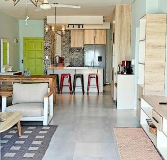 Umhlali Beach Apartamento | The Waves Beachfront Stay - Gleneagles