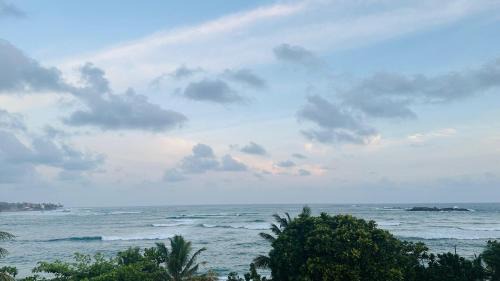 Unawatuna Hotel | The Waves Unawatuna