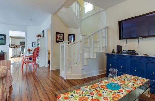 Oak Bluffs Casa | The Wayland Victorian