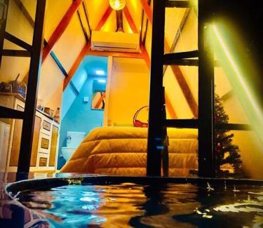 Induruwa Casa | The WE2 - Tiny Home with Romantic Pool in Bentota