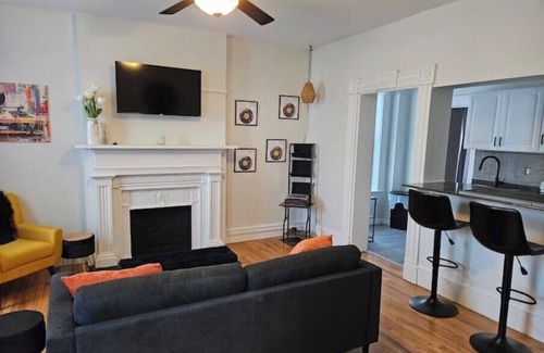 Utica Casa | The Weaver House Guest Suites