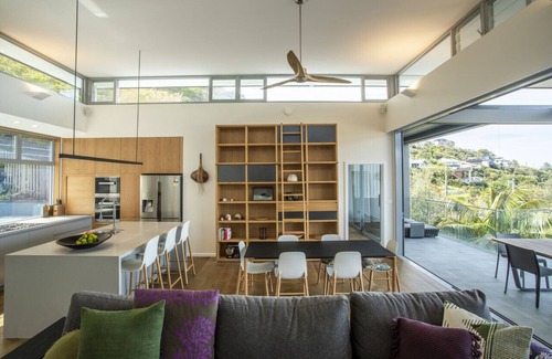 Whale Beach Casa | The Wedge - Commanding Position