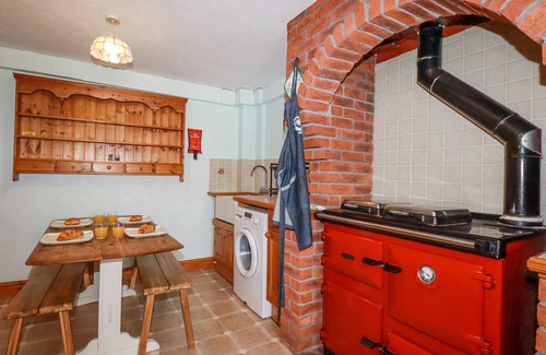 Mitchell Cabaña | THE WEDGE, pet friendly, character holiday cottage in Summercourt