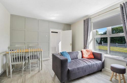 Muff Casa | The Wee House