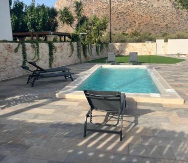 Stavros Villa | The Well, Stavros