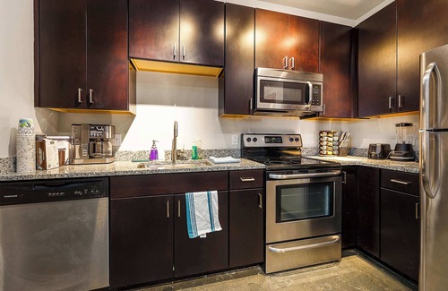 Roanoke Apartamento | The West End Flats Downtown Free Parking ⛰️