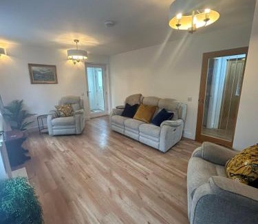 Oban Apartamento | The West Wing - 1Bedroom Annexe with parking