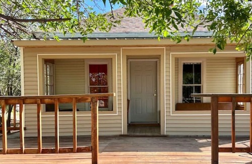 Thermopolis Casa | The Western Roost | A Vensérra Retreat Near Hot Springs State Park
