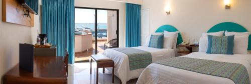 La Paz Hotel | The Westmarine Waterfront Hotel