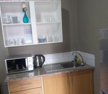 Greater Johannesburg Metropolitan Area Apartamento | The Westpoint -Modern ,secure apartment