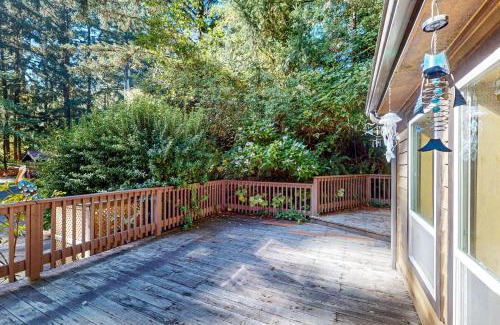 Brookings Casa | The Whale House