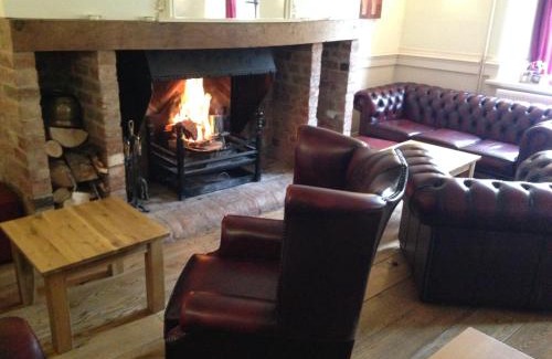 Crick Cama Y Desayuno | The Wheatsheaf