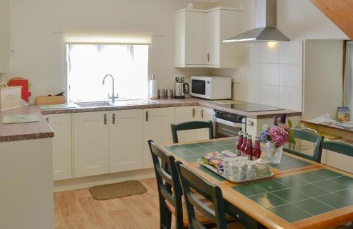 Irstead Casa | The Wherry Arch
