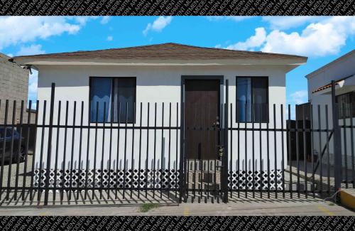 Rancho Chula Vista Casa | The White Bungalow
